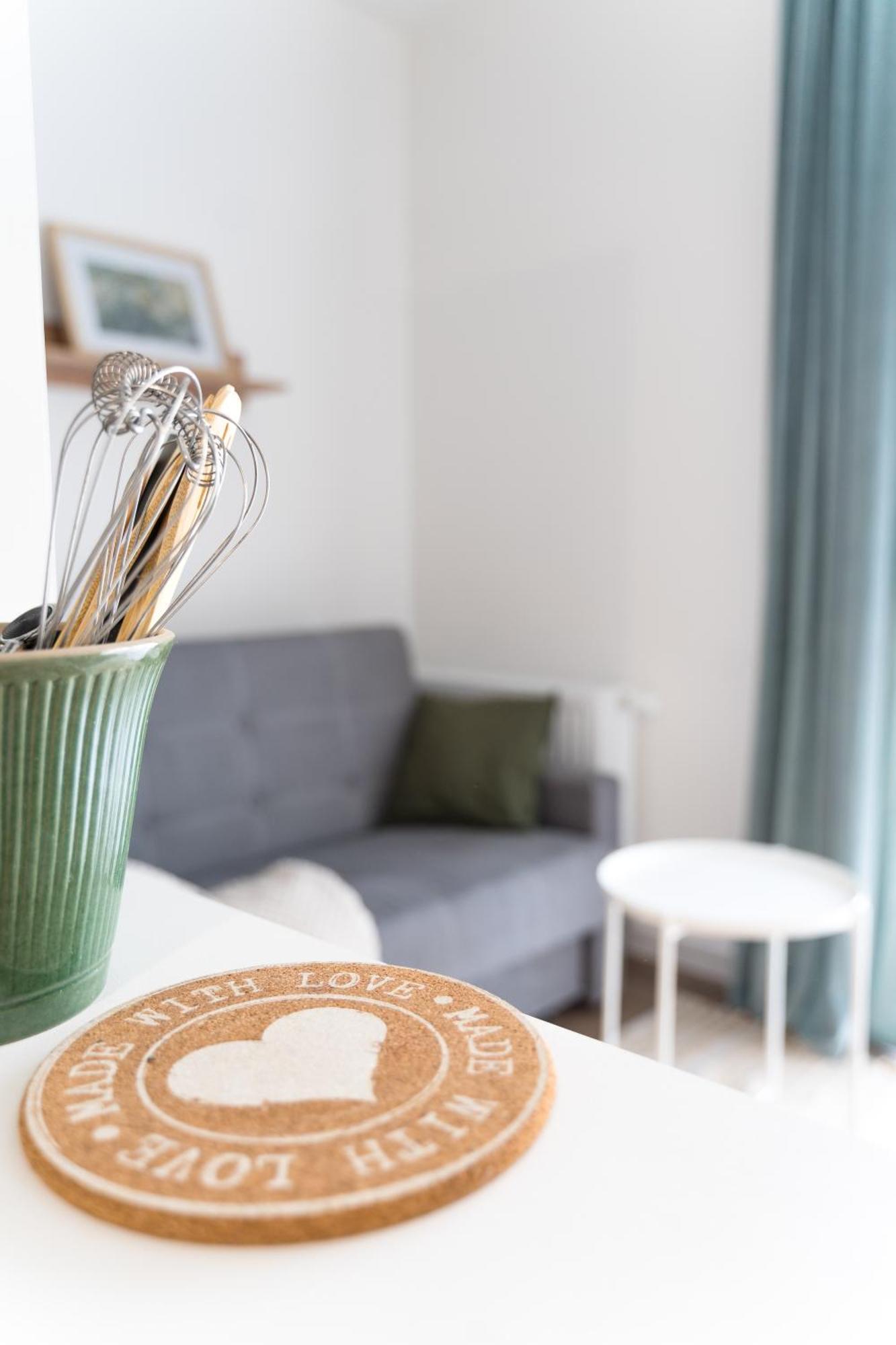 Apartamenty Jaworska 4 - Properunit วรอตซวาฟ ภายนอก รูปภาพ